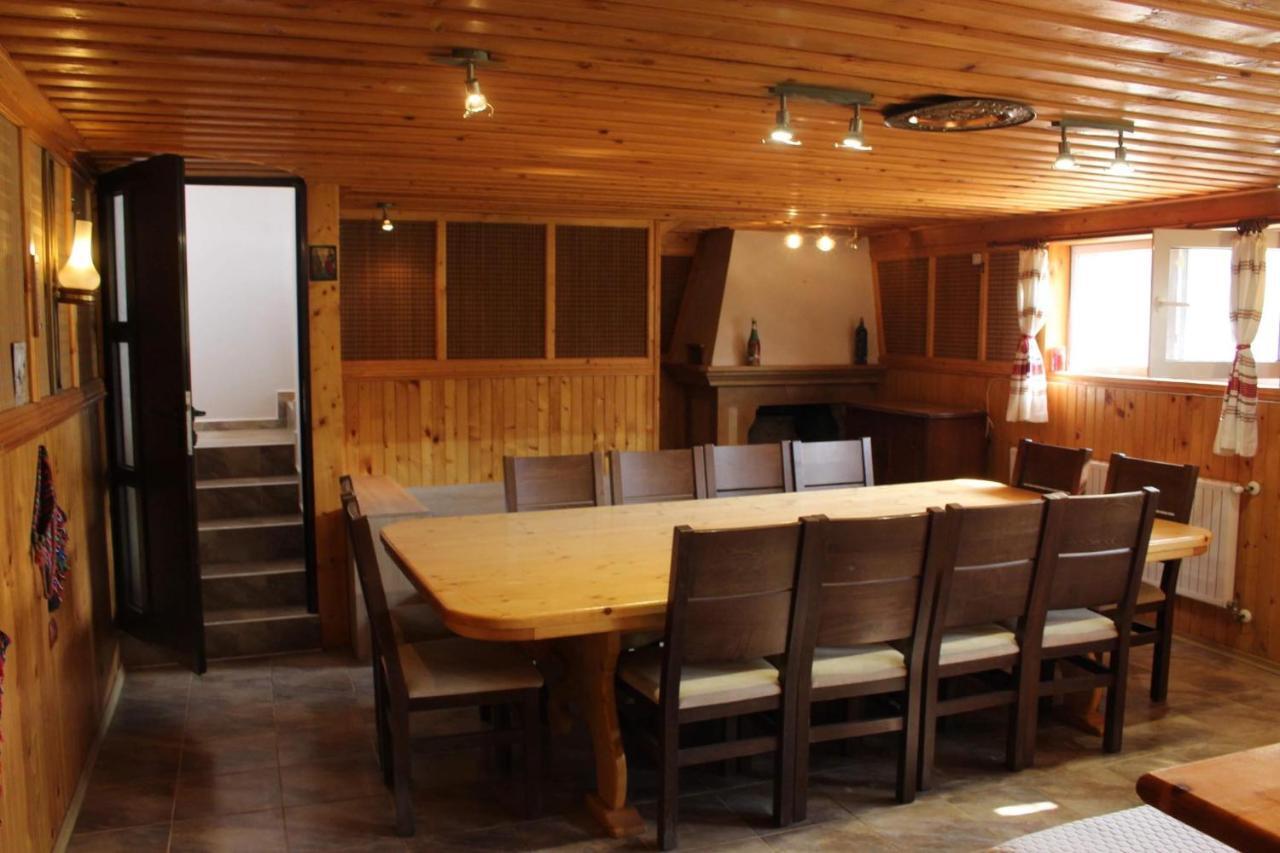 Ezerets Guest House Anita Bagian luar foto